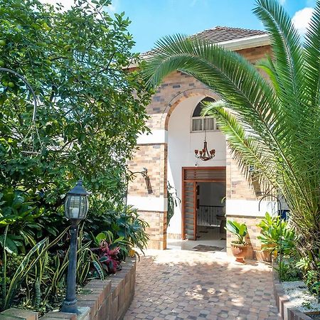 Serenity Suites Casa Boutique Букараманга Экстерьер фото