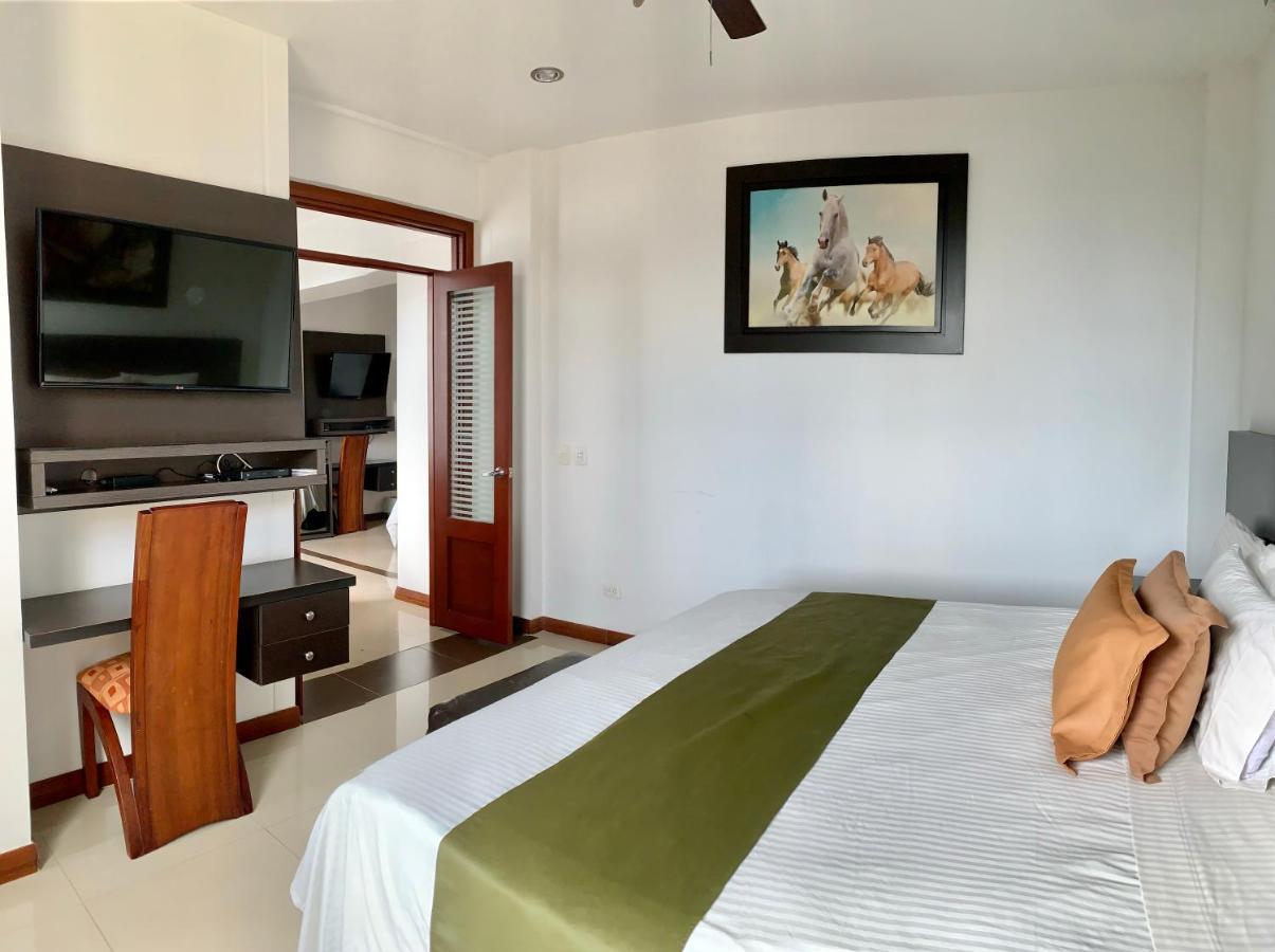 Serenity Suites Casa Boutique Букараманга Экстерьер фото