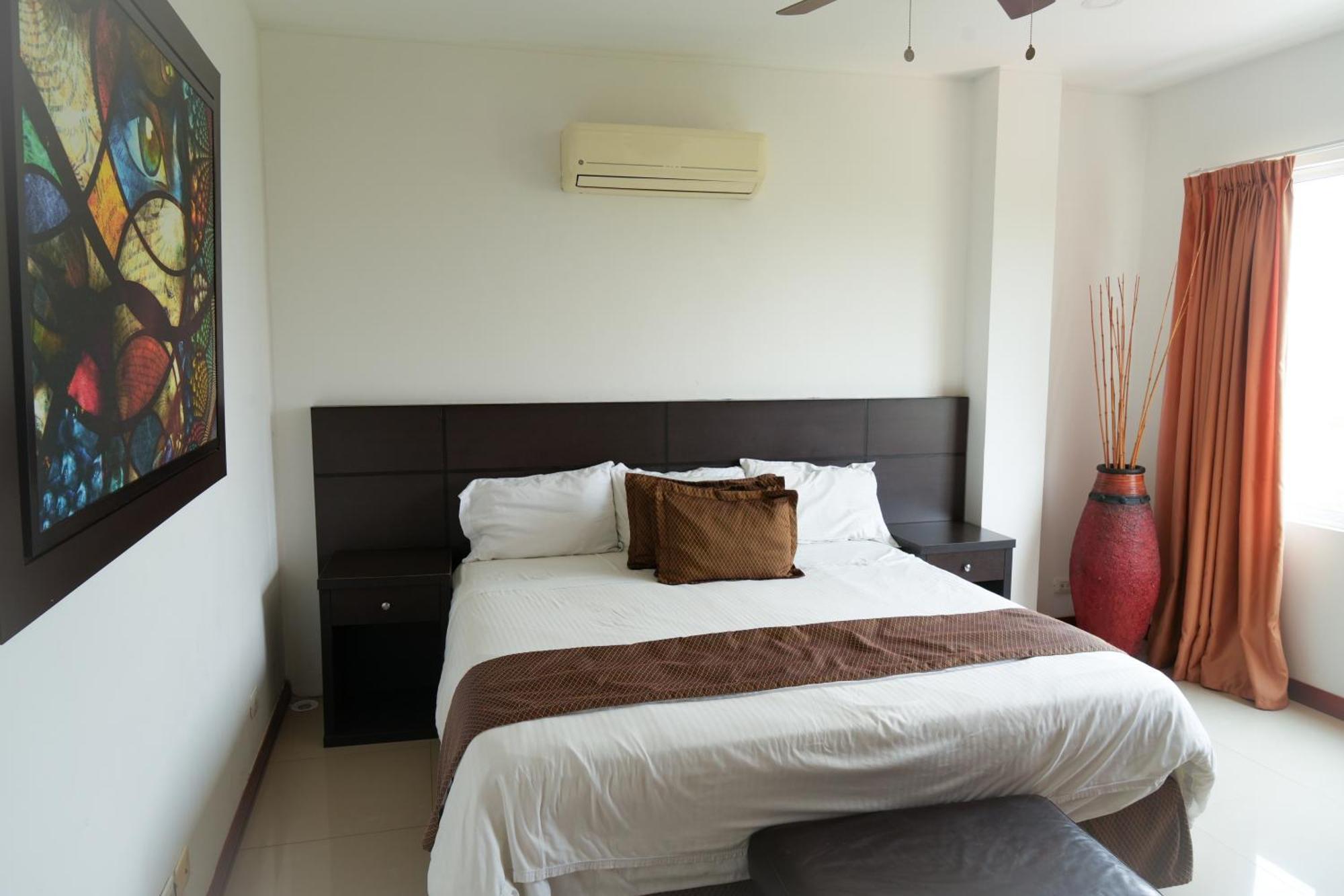 Serenity Suites Casa Boutique Букараманга Экстерьер фото