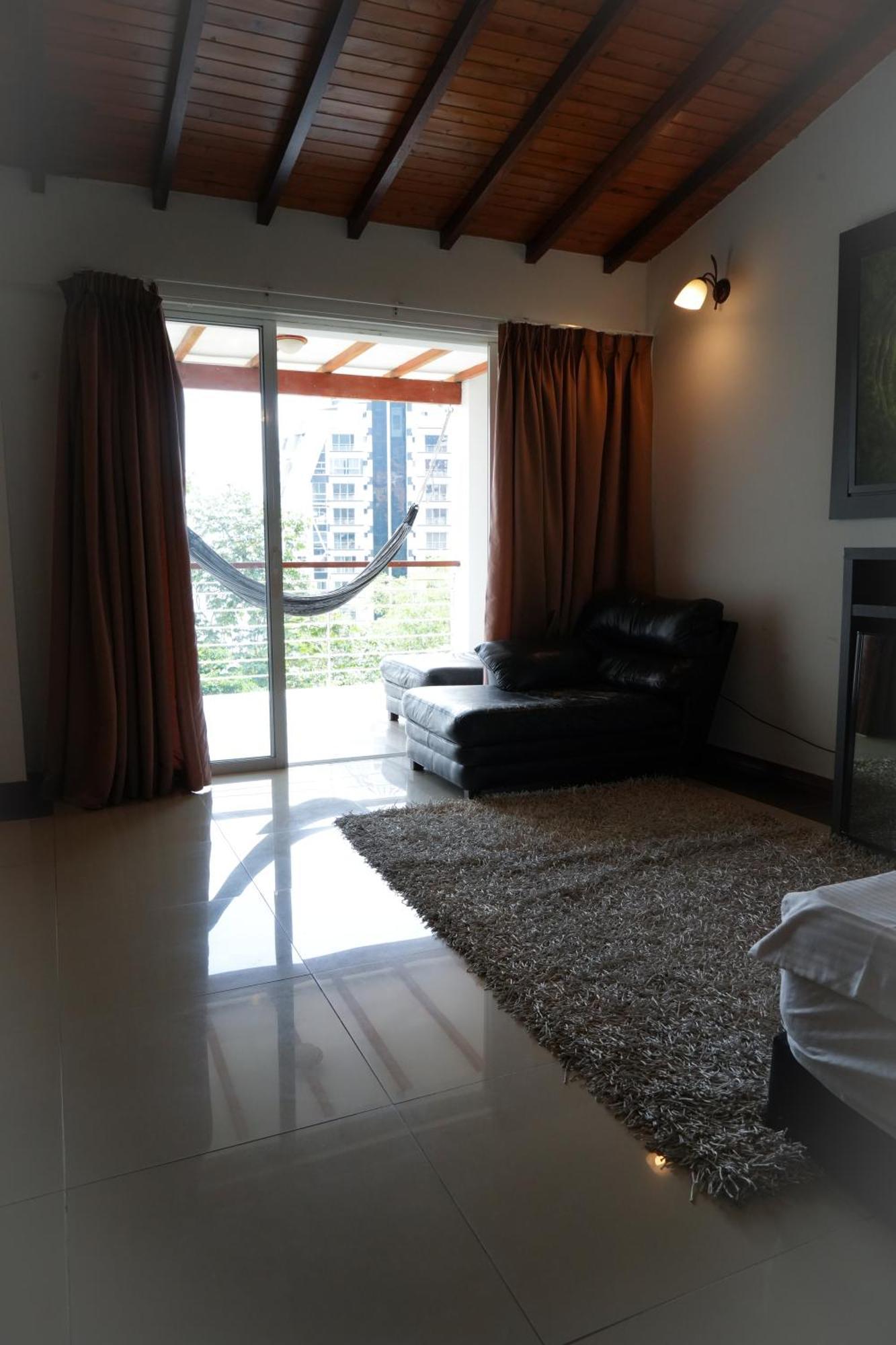 Serenity Suites Casa Boutique Букараманга Экстерьер фото