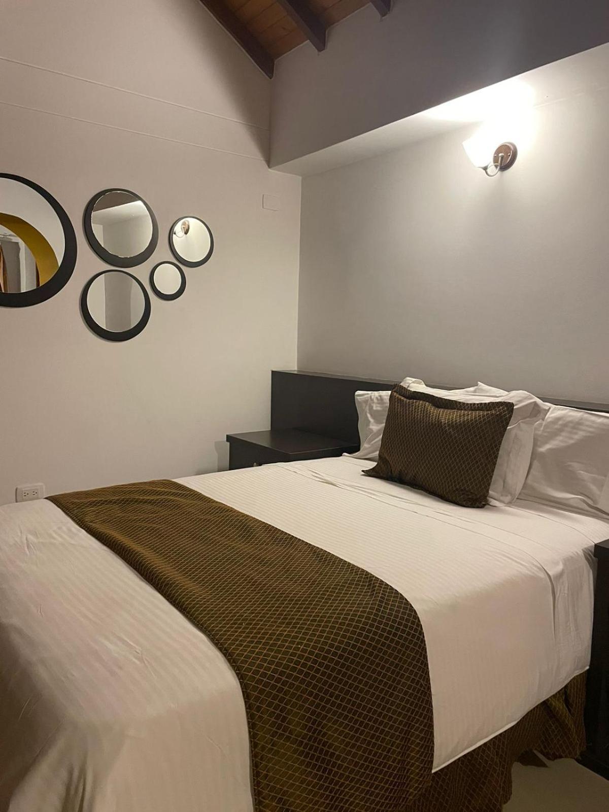 Serenity Suites Casa Boutique Букараманга Экстерьер фото
